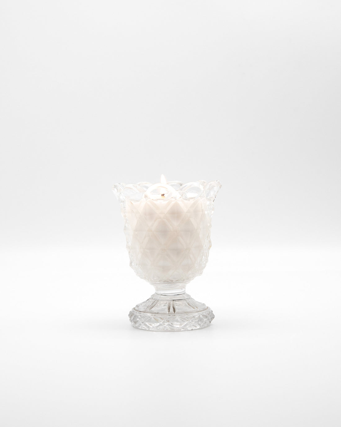 pot de bougie vide réutilisé avec une recharge